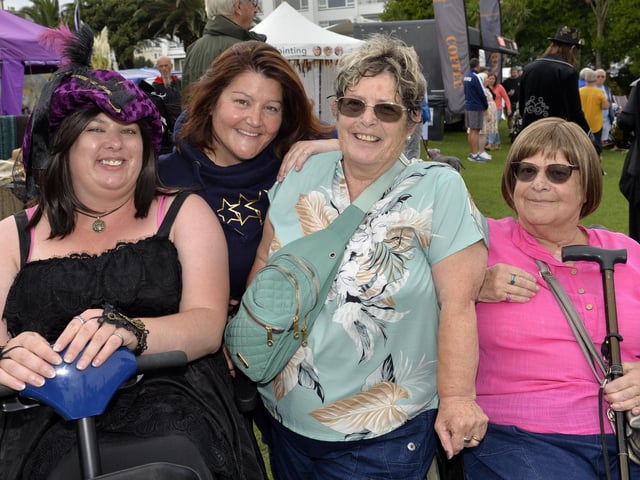 Steampunk Festival Eastbourne 24 (Photo by Jon Rigby)
