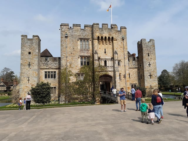 Hever Castle was to the childhood home of Anne Boleyn, King Henry VIII’s second wife.