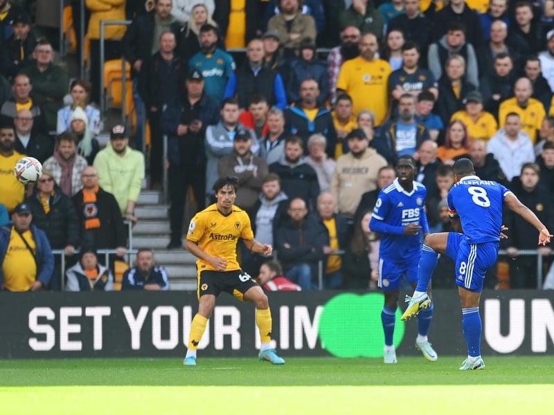 Tielemans may not be the player he once was, but his ability to hit a ball from range is still as good as ever. Nowhere is this better exemplified then with this goal.