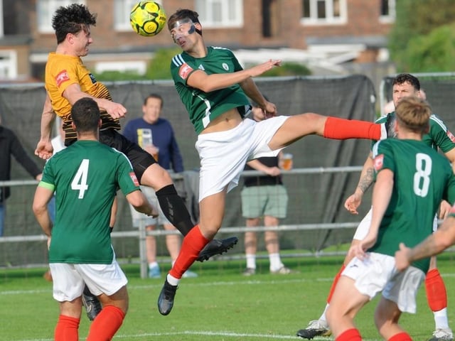 Littlehampton Town v Burgess Hill Town in the FA Trophy