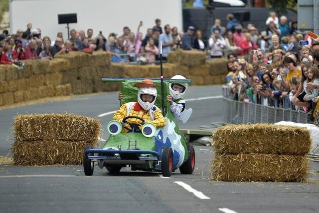 Eastbourne Looking Back: Pictures from the inaugural Soapbox Race in the town