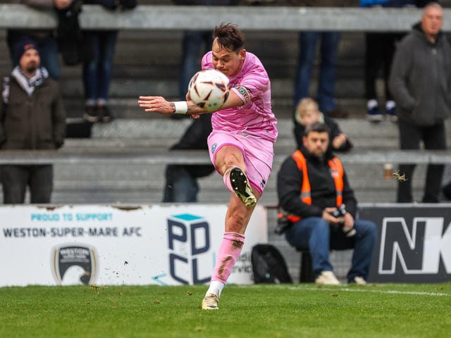 Weston-super-Mare v Eastbourne Borough, National South