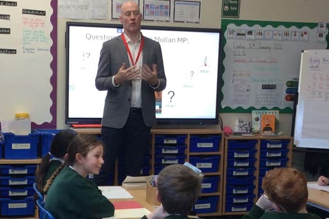 Kieran talking to Year 4 pupils
