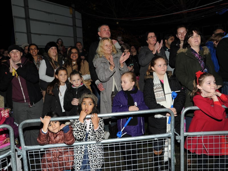 jpco 26-11-14 Christmas Lights switch on in The Boulevard, Crawley 2014 (Pic by Jon Rigby)