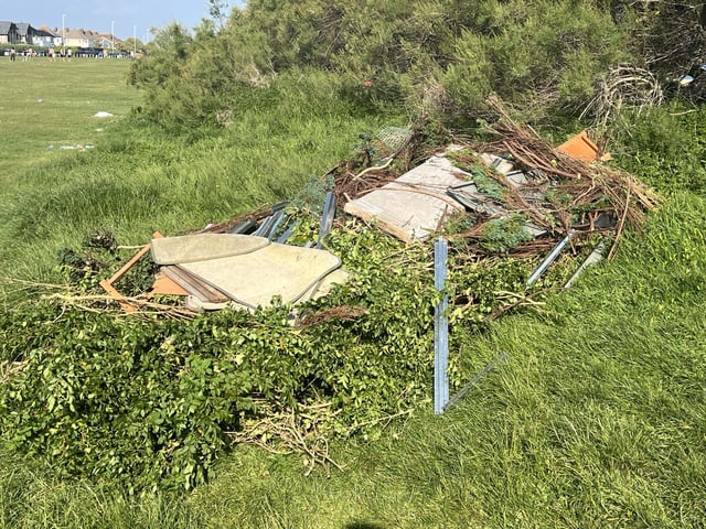 Council workers have been clearing rubbish and repairing 'damaged bollards' after a group of travellers left Goring Gap.