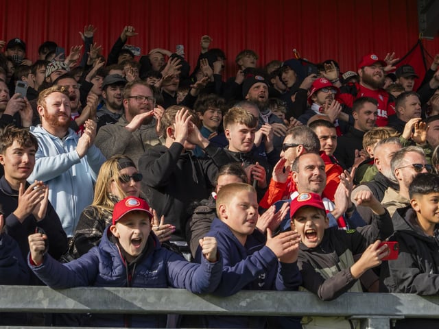 Worthing v Dagenham and Redbridge, National South