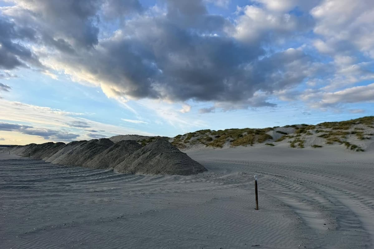 Work begins to restore West Wittering dunes after years of sand build-up
