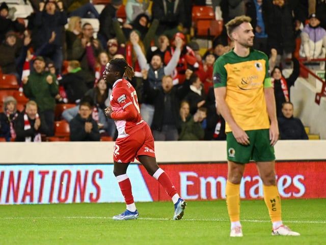 Fabio Jalo of Barnsley celebrates his goal to make it 2-2 during the Emirates FA Cup First Round match between Barnsley and Horsham at Oakwell Stadium.