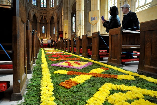 Arundel Cathedral is celebrating the feast of Corpus Christi with the magnificent festival of flowers which started 150 years ago, featuring a world famous Carpet of Flowers in the central aisle of the Cathedral. Pic S Robards SR2306071