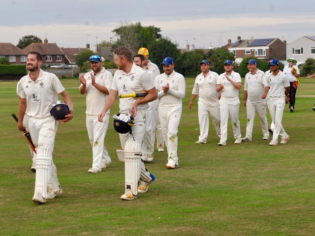 Worthing CC win the Division 3 West title with a win at Littlehampton CC