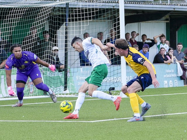 Rocks v Moneyfields, Isthmian South Central