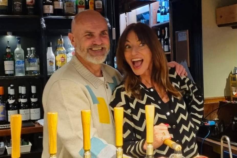 Davina McCall pours pints at Eastbourne pub