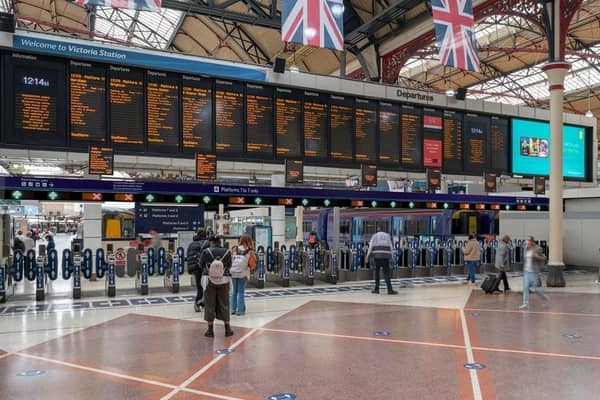 To enhance the passenger experience, improve safety and speed up people’s journeys at London Victoria station, the number of ticket gates is being increased from 88 to 125, with eight new accessible wide gates also being installed. Picture courtesy of Network Rail
