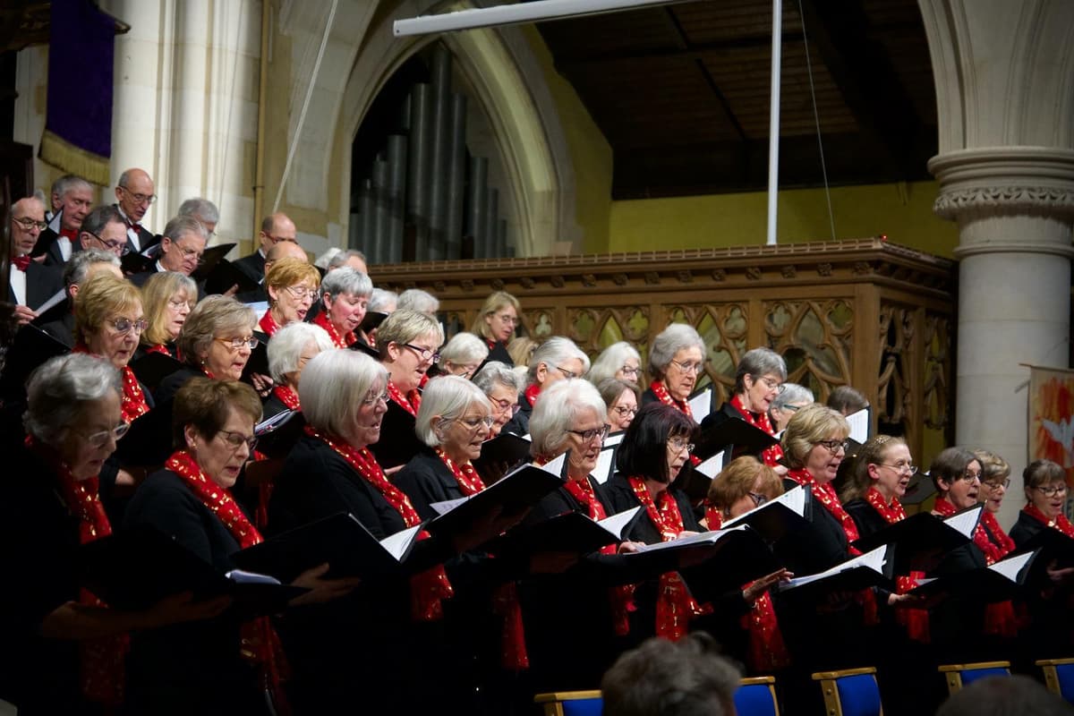 Phoenix Choir and McCartney Songbook offer Eastbourne dates