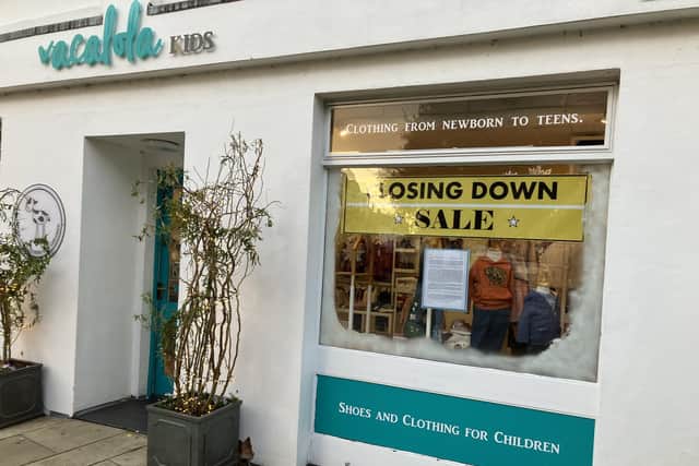 Children's clothing store Vacalola is to shut its premised in Horsham's Carfax in January