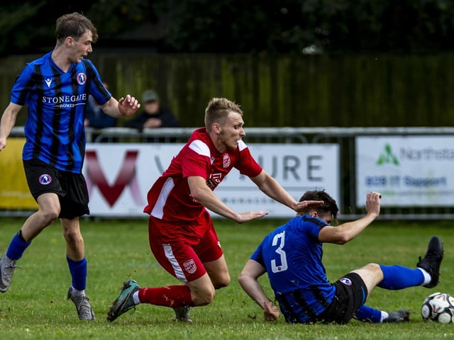 Seaford v Dorking Wanderers B in the SCFL Division 1
