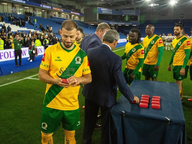 Horsham FC are champions of Sussex again after their last-gasp Sussex Transport Senior Cup final win over Littlehampton Town.