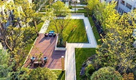 These images have inspired the landscape design of the first-floor courtyard