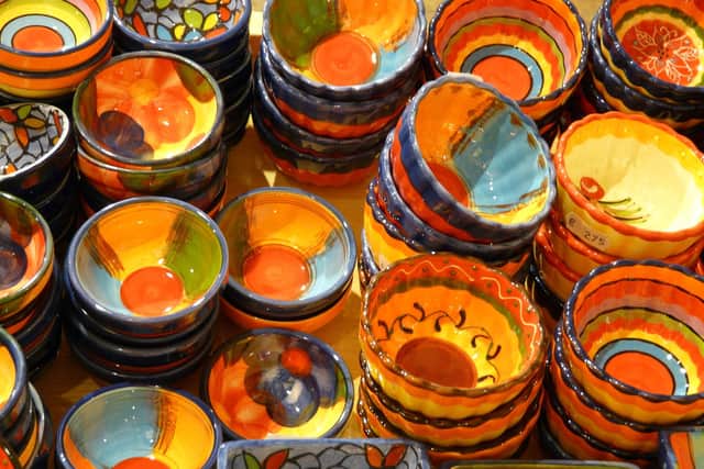 A nude pottery painting event is to be held in Horsham next month - it's described as 'a liberating and creative experience that breaks the mold'