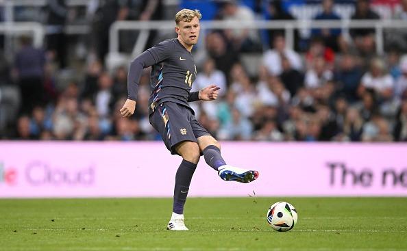 The 22-year-old defender has a groin issue. Everton boss Sean Dyche said: "I don’t think he’ll be there for next Saturday."