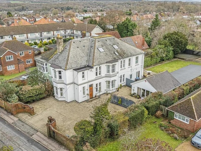 Hunters said: "As well as being close to town, this home is also within catchment to some great schools in the area (Burgess Hill School for Girls within a mile, St. Wilfrid's Primary, Burgess Hill Academy, & St. Pauls CofE College only a short drive away)."