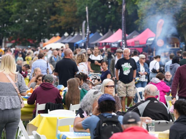 WORTHING FOOD FESTIVAL STEYNE GARDENS ON ALL WEEKEND 10TH 11TH OF SEPTEMBER :Worthing Food and Drink Festival 2022. Picture by Eddie Mitchell