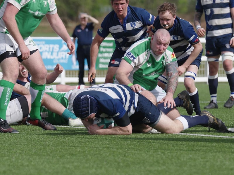 Lewes RFC win at Horsham to win the league title