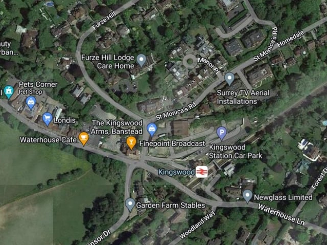 Households in Kingswood have an average annual income after tax of £56,700