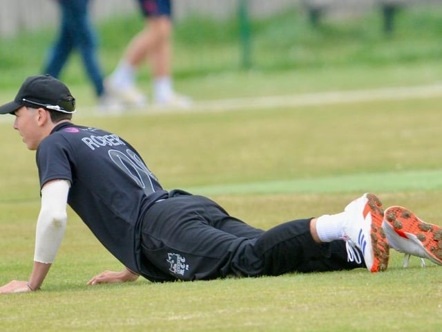 Worthing CC v Roffey twos, Sussex Cricket League Division 2