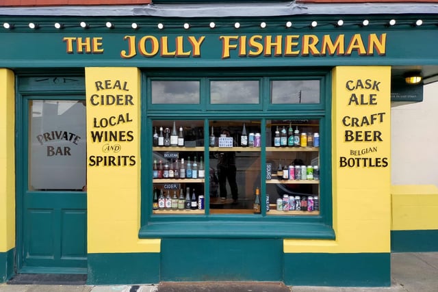The Jolly Fisherman, East Beach Street, Hastings. The Jolly faces the seafront, has a single bar and was Hastings’ first micropub.Three changing cask ales are available and six nationally sourced craft keg beers. The pub also specialises in traditional ciders and perries, with up to six available, and was local CAMRA Cider Pub of the
Year in 2020.