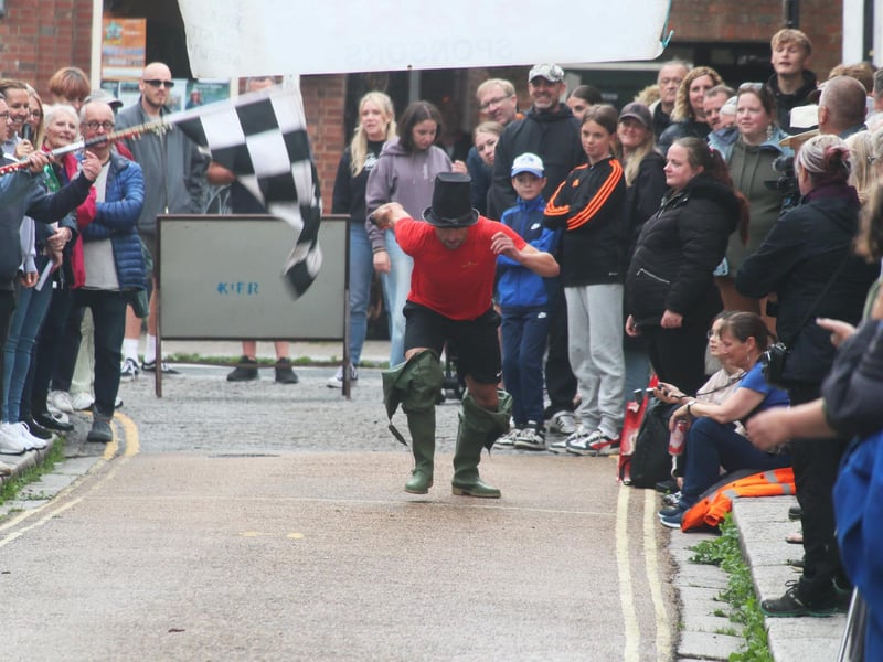 Seaboot Race in Hastings Old Town on July 31 2023. Photo by Roberts Photographic.