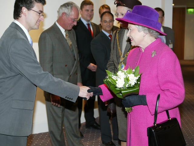 JPCT 24 October 2003 Queen visits Horsham. The Capitol C3440898a -photo by Derek Martin