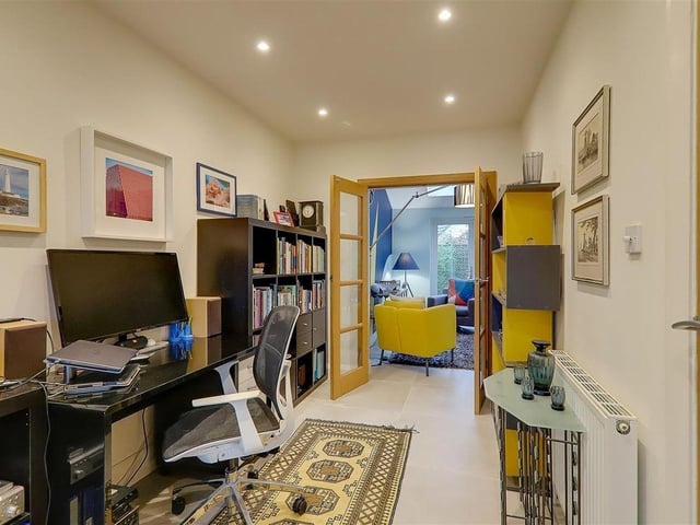 This impressive three-bedroom house close to the beach in Goring has a feature family room with part-vaulted ceiling