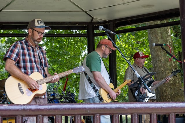 Country rock fourpiece Alabama Stills onstage. Photo: Neil Cooper