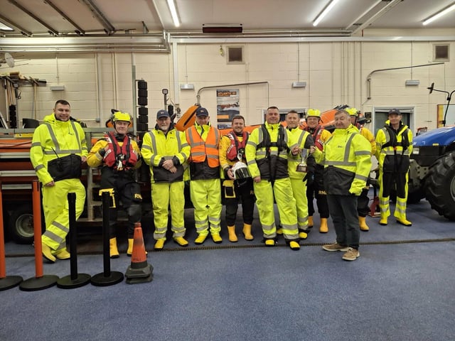 RNLI & Coastguard  the top group collection winners
