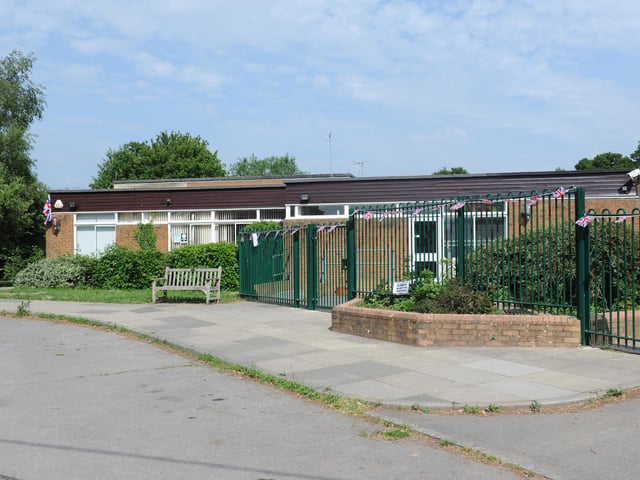 At Shelley Primary School, 97% of parents who made it their first choice were offered a place for their child. A total of two applicants had the school as their first choice but did not get in.