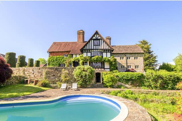 Horsted Lane, Sharpthorne, RH19