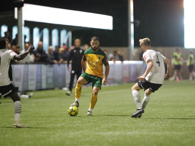 Horsham v Chichester City