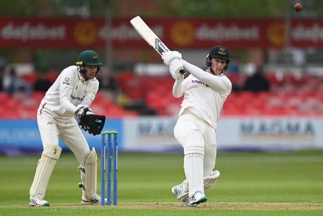 Tom Alsop of Sussex bats watched by Leicestershire wicketkeeper Peter Handscomb during the LV= Insurance County Championship Division 2 match between Leicestershire and Sussex at Uptonsteel County Ground (Photo by Gareth Copley/Getty Images)