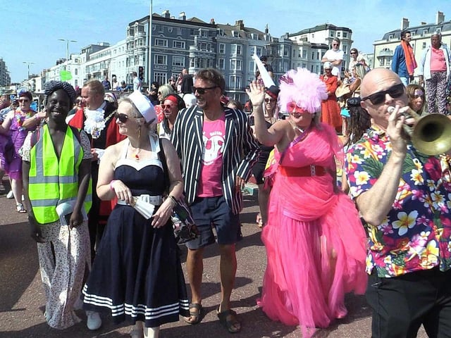 Frock Up Friday in Hastings
