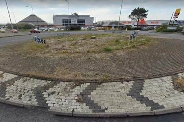 Council leaders have re-assured residents that they remain ‘committed’ to plans to revamp a roundabout in Bexhill. Picture from Google.