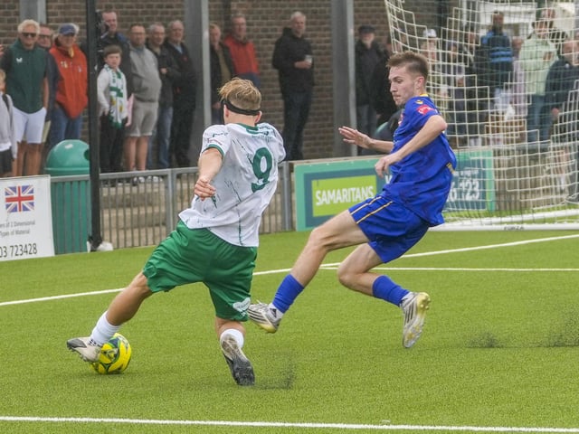 Rocks v South Park (Reigate), FA Trophy