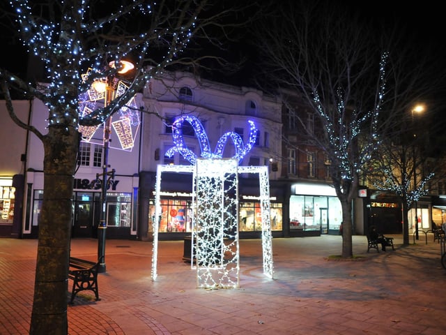 Worthing town centre christmas lights. Pic S Robards SR2211175