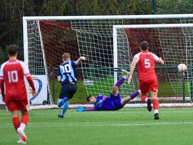 Steyning Town v Crowborough Athletic in the SCFL premier