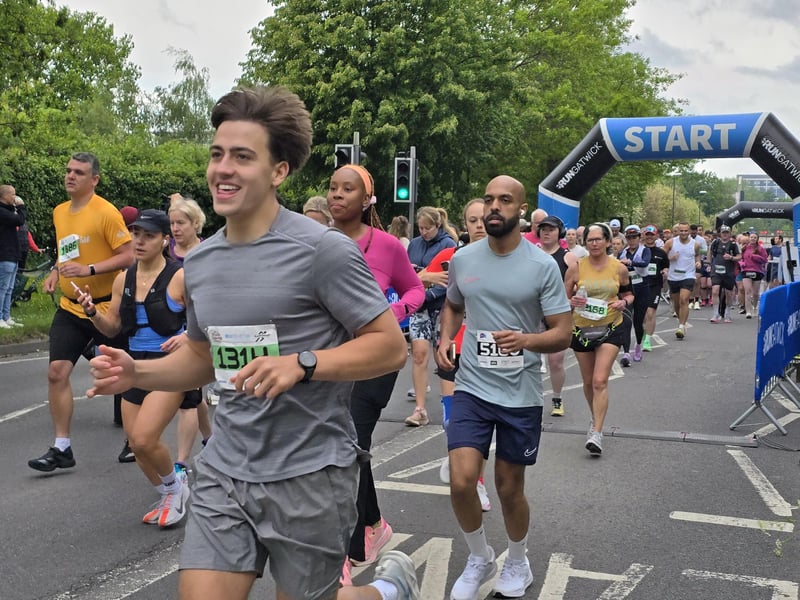 Run Gatwick 2026 half marathon and 5k