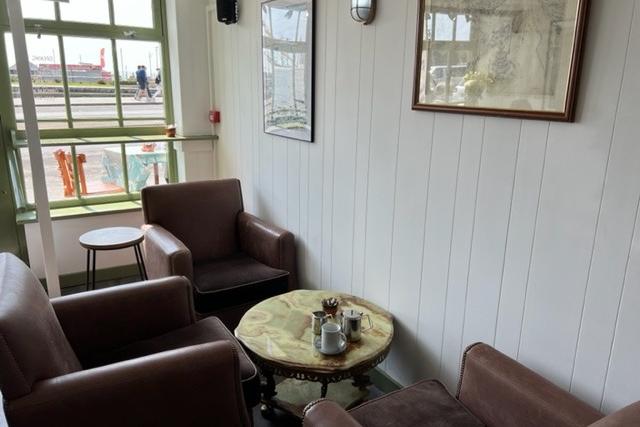Inside Echo Beach Coffee Lounge