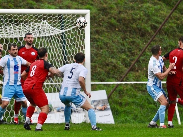 Worthing United v Shoreham, SCFL Division 1