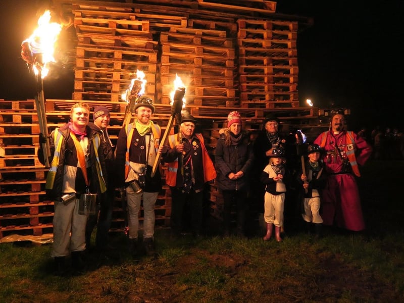 Ewhurst & Staplecross Bonfire 2023. Photo by Andrew Clifton.