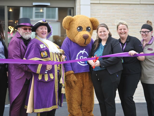 A new 116-room Premier Inn has officially opened on Bognor Regis seafront.