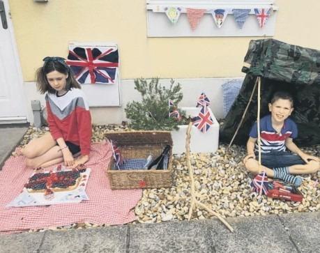 Niamh and George Sumnall enjoying their VE Day party